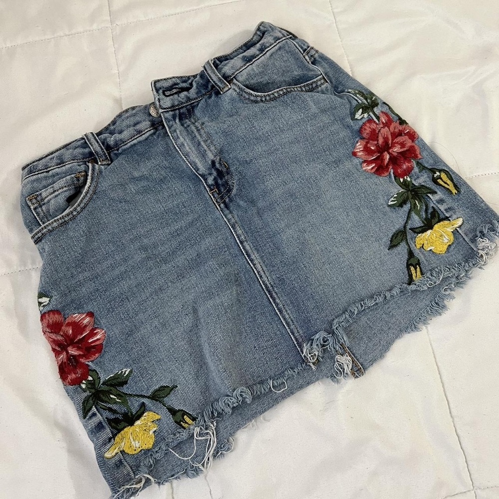 Embroidered Denim Skirt with Floral Design